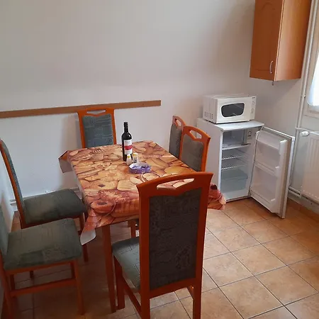 Дом отдыха Bereki Czinege Haz *