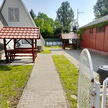 Bereki Czinege Haz *